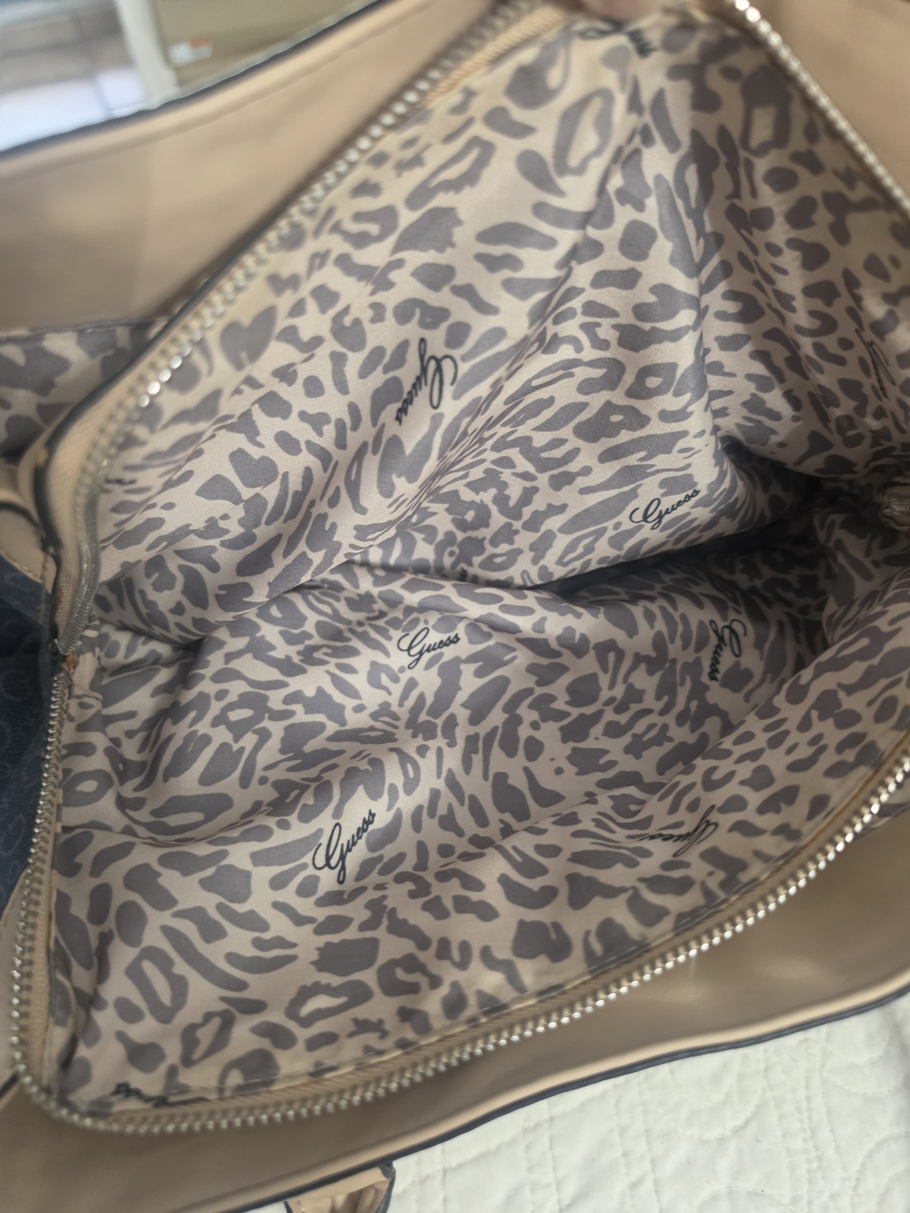 GUESS Blue Logo Tote with Beige Trim - Picture 7 of 9